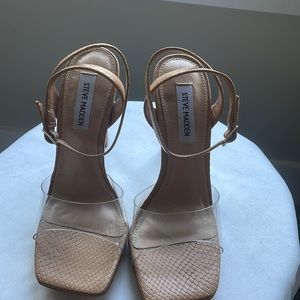 Brand new Steve Madden sandals